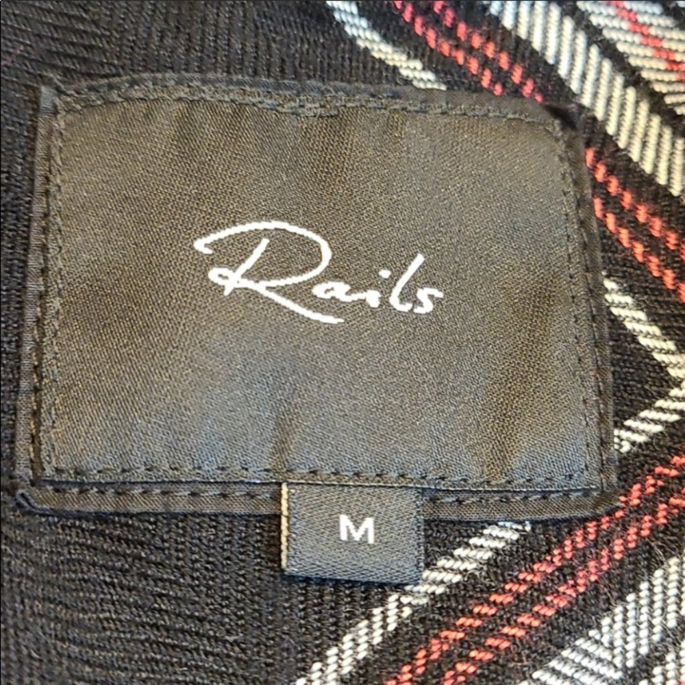 Classic Rails Plaid Button Down Shirt - Picture 5 of 6